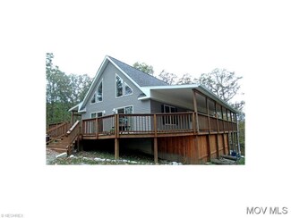 109 Pine St, Washington, WV 26181