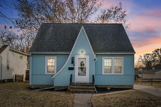 1812 Forest Ave, Waterloo, IA 50702