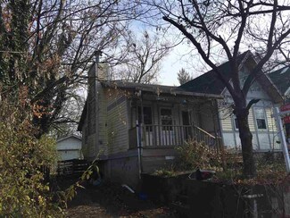 1209 S Grant St, Bloomington, IN 47401