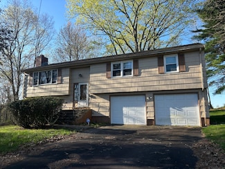 41 Florence Rd, Bloomfield, CT 06002