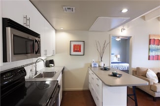 2408 Leon St Unit 103, Austin, TX 78705