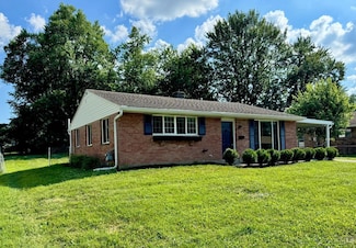 601 Comet Dr, Cincinnati, OH 45244