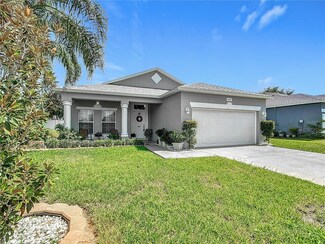 5609 Forest Ridge Dr, Winter Haven, FL 33881