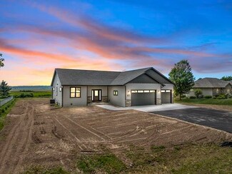 7729 Lanae Ave, Hewitt, WI 54441
