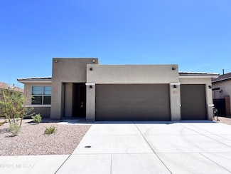 9919 S Diane Ranch Rd, Vail, AZ 85641
