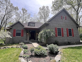 9401 Lakeview Dr, Linden, MI 48451