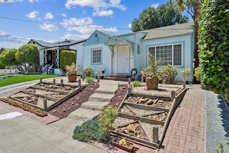 7525 Circle Hill Dr, Oakland, CA 94605
