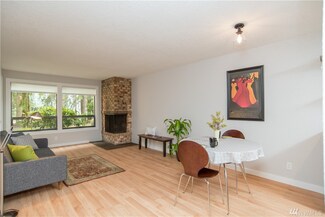 8515 242nd St SW Unit 104A, Edmonds, WA 98026