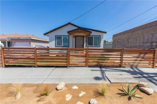 1013 W L St, Wilmington, CA 90744