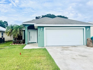 4948 SE 42nd St, Okeechobee, FL 34974