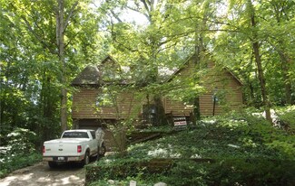 79 Allen Bend Dr, Decatur, IL 62521