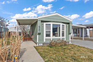 752 Freedom Ln, Emmett, ID 83617