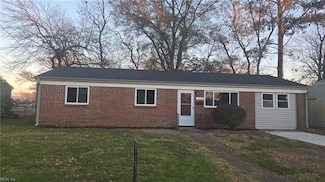 1912 Beall Dr, Hampton, VA 23663
