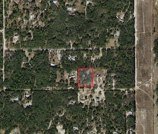 4245 W Roadrunner Ct, Homosassa Springs, FL 34446