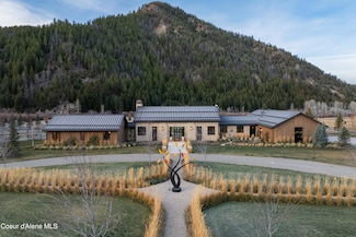 708 E Fork Rd, Hailey, ID 83333