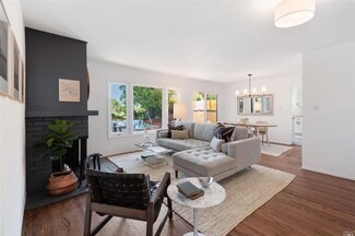134 Granada Dr, Corte Madera, CA 94925