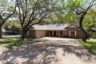 2214 Sun Wood St, San Antonio, TX 78232