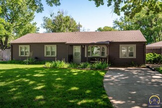 1428 SW Armagh St, Topeka, KS 66611