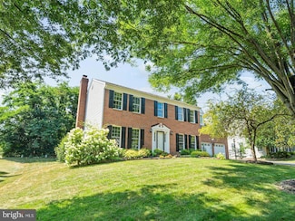 1226 Bradfield Dr SW, Leesburg, VA 20175