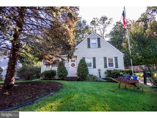 30 Ridgley St, Mount Holly, NJ 08060