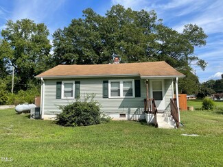 104 Summers Dr, Elon, NC 27244