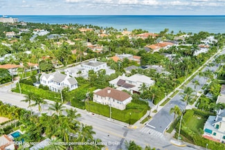 215 S County Rd, Palm Beach, FL 33480