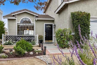 27722 Buckskin Dr, Castaic, CA 91384