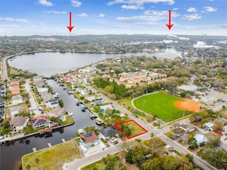600 Banana St, Tarpon Springs, FL 34689