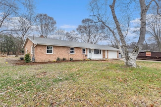 15 N Division Ave, Holland, MI 49424