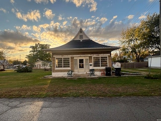 208 S Portland St, Ridgeville, IN 47380