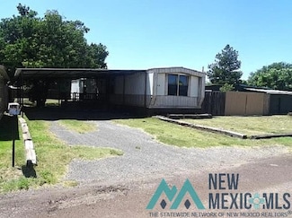 512 Miera Ave, Clayton, NM 88415