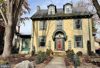 3 E High St, Lebanon, PA 17042