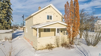 843 E Chapman St, Ely, MN 55731