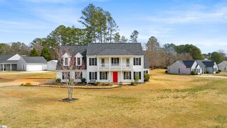 200 Carrageen Dr, Williamston, SC 29697
