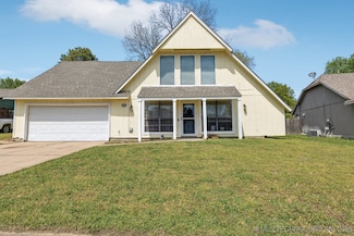 4208 W Urbana St, Broken Arrow, OK 74012