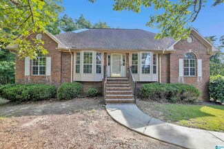 1300 Rolling Ridge Cir, Pleasant Grove, AL 35127