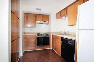 703 Yegua St Unit 3, Bryan, TX 77801