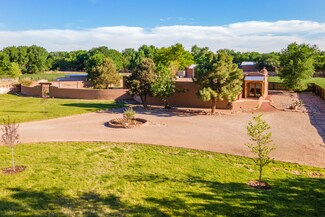 173 W Valverde Rd, Corrales, NM 87048