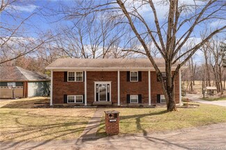 1815 Creekside Ct, Clarksville, IN 47129