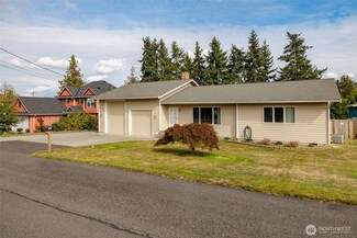 720 N 17th St, Mount Vernon, WA 98273