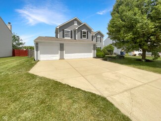 12330 Titans Dr, Fishers, IN 46037