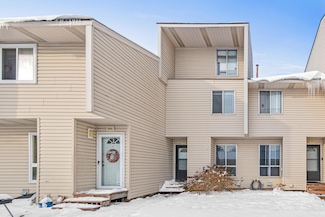 5636 Brookdale Dr N, Brooklyn Park, MN 55443