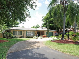 714 NE 7th St, Pompano Beach, FL 33060