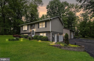 19 Old Hilltop Rd, Conowingo, MD 21918
