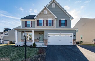 114 Tallowood Dr, Pottstown, PA 19464