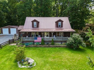 131 Rocky Ln, Stuarts Draft, VA 24477