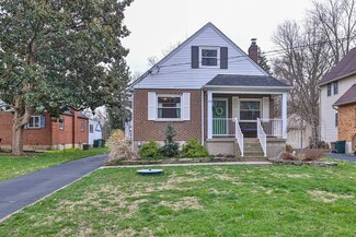 117 E Charlotte Ave, Cincinnati, OH 45215