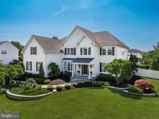 15 Azalea Dr, Lumberton, NJ 08048