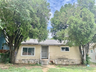 4107 Rockford Dr, Dallas, TX 75211