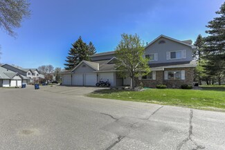 6241 Magda Dr, Maple Grove, MN 55369